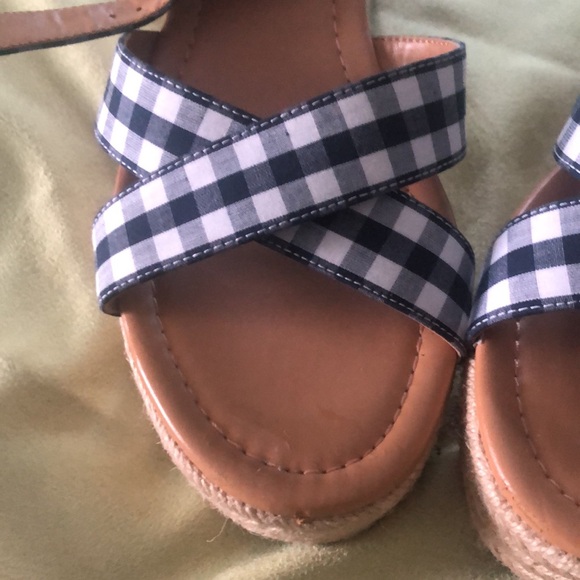 J.CREW Espadrille Blue and white Plaid size 8.5/ NWOT - Picture 4 of 14